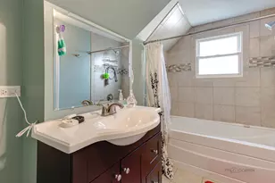 4716 W Hutchinson St, Chicago, IL 60641 - Photo 15