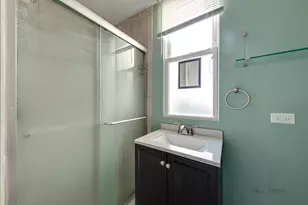 4716 W Hutchinson St, Chicago, IL 60641 - Photo 11