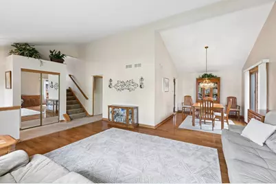 17218 Shetland Drive, Tinley Park, IL 60487 - Photo 9