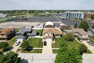 17218 Shetland Dr, Tinley Park, IL 60487 - Photo 3