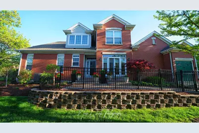 29 Lakebreeze Court, Lake Zurich, IL 60047 - Photo 1
