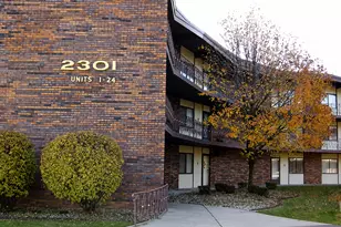 2301 Holiday Ter, Lansing, IL 60438 - Photo 1