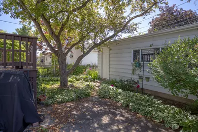5349 W Winona Street, Chicago, IL 60630 - Photo 39