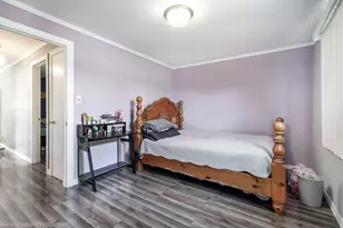 3237 W 38th Pl, Chicago, IL 60632 - Photo 11