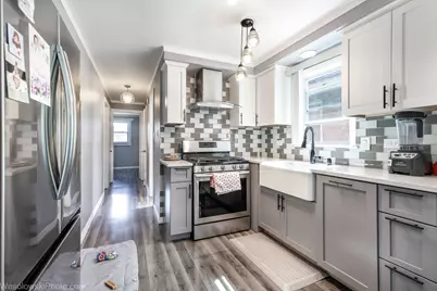 3237 W 38th Place, Chicago, IL 60632 - Photo 7