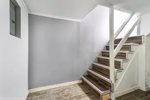 3237 W 38th Pl, Chicago, IL 60632 - Photo 13