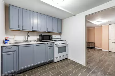 3237 W 38th Place, Chicago, IL 60632 - Photo 15