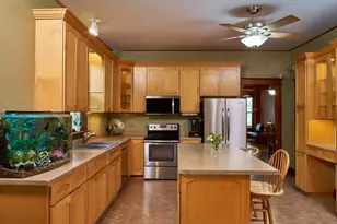 831 Circle Ave, Forest Park, IL 60130 - Photo 11