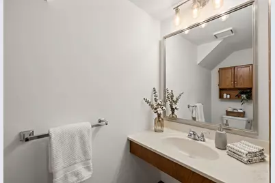 2075 Aronomink Circle, Elgin, IL 60123 - Photo 15