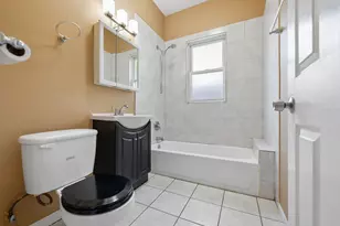 7545 S Ridgeland Ave, Chicago, IL 60649 - Photo 15