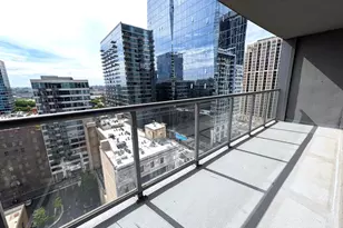 100 E 14th St, Chicago, IL 60605 - Photo 15