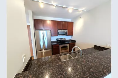 100 E 14th Street #1508, Chicago, IL 60605 - Photo 5