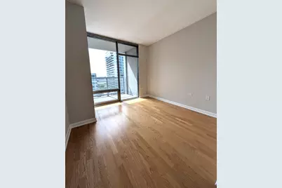 100 E 14th Street #1508, Chicago, IL 60605 - Photo 11