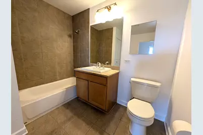 100 E 14th Street #1508, Chicago, IL 60605 - Photo 13