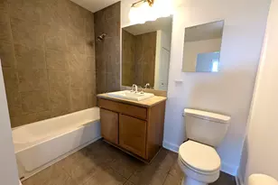 100 E 14th St, Chicago, IL 60605 - Photo 13