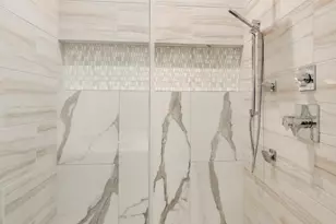 4351 S Vincennes Ave, Chicago, IL 60653 - Photo 15