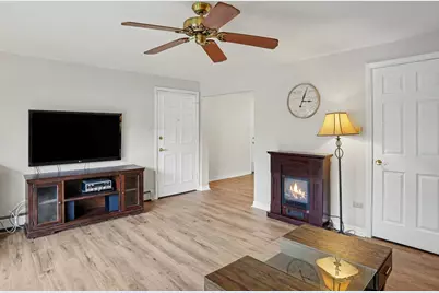 11115 S 84th Ave #2B, Palos Hills, IL 60465 - Photo 9