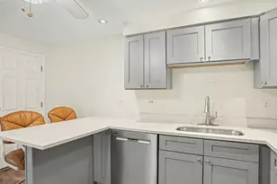 11115 S 84th Ave, Palos Hills, IL 60465 - Photo 5