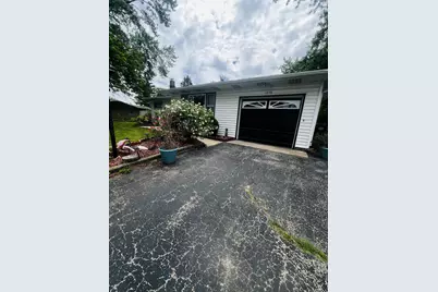 3858 E Lakeview Drive, Kankakee, IL 60901 - Photo 3