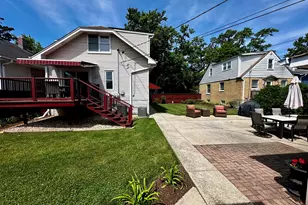 3147 Sunnyside Ave, Brookfield, IL 60513 - Photo 3