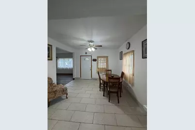 826 Prairie Avenue, Kewanee, IL 61443 - Photo 5