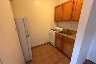 1135 W Lunt Ave, Chicago, IL 60626 - Photo 5