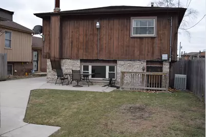 431 Hoxie Avenue, Calumet City, IL 60409 - Photo 3