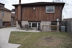 431 Hoxie Ave, Calumet City, IL 60409 - Photo 3