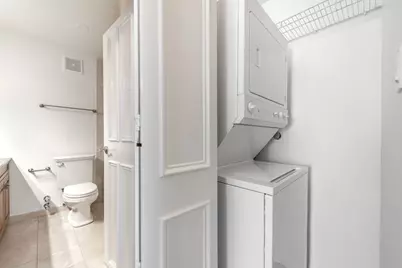 111 E Chestnut Street #55D, Chicago, IL 60611 - Photo 15