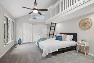 11S506 Whittington Ln, Naperville, IL 60564 - Photo 27