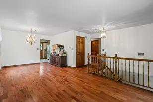 311 W Cypress St, Arlington Heights, IL 60005 - Photo 3