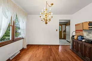 311 W Cypress St, Arlington Heights, IL 60005 - Photo 5