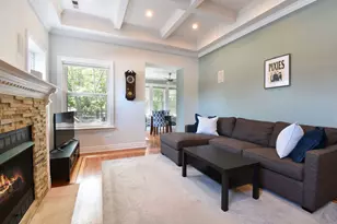 1322 W Winona St, Chicago, IL 60640 - Photo 3