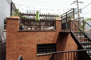 2635 N Marshfield Ave, Chicago, IL 60614 - Photo 19