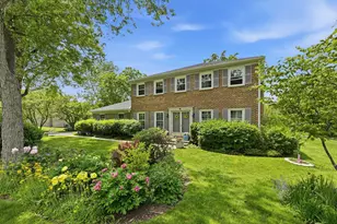 5 Middlebury Ln, Lincolnshire, IL 60069 - Photo 1