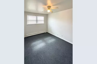 1025 W Vermont Street, Calumet Park, IL 60827 - Photo 15