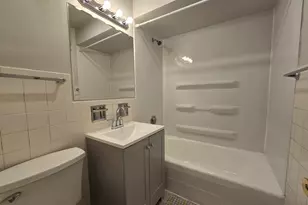 7201 W Wellington Ave, Elmwood Park, IL 60707 - Photo 5