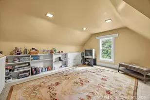 1205 W Downer Pl, Aurora, IL 60506 - Photo 39