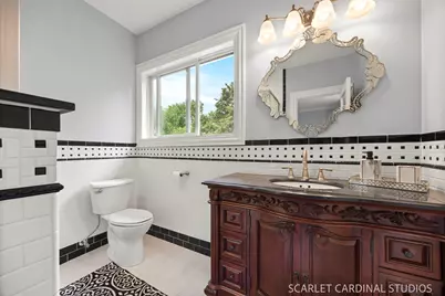 1205 W Downer Place, Aurora, IL 60506 - Photo 25