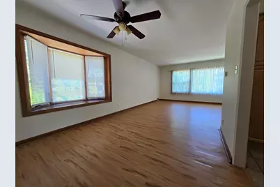 1301 N Harlem Avenue #10, Oak Park, IL 60302 - Photo 5