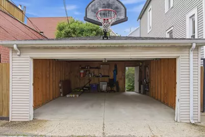 1327 W Barry Street, Chicago, IL 60657 - Photo 23