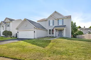 170 Holly St, Bolingbrook, IL 60490 - Photo 1