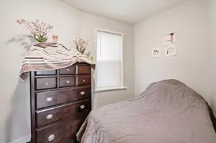 3056 E 87th St, Chicago, IL 60617 - Photo 5