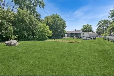 5710 W Hawthorne Avenue, Berkeley, IL 60163 - Photo 19