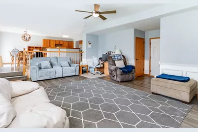 604 Silver Creek Drive, Joliet, IL 60431 - Photo 5