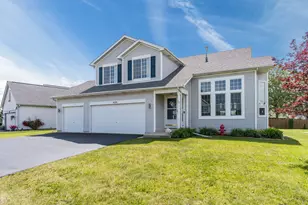 604 Silver Creek Dr, Joliet, IL 60431 - Photo 1