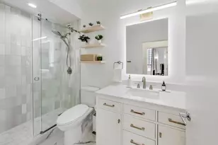 421 W Huron St, Chicago, IL 60654 - Photo 13