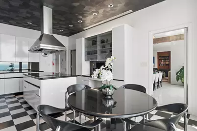 132 E Delaware Place #6306, Chicago, IL 60611 - Photo 21