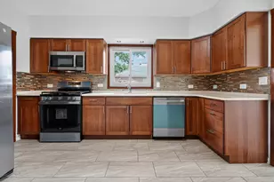 6136 W Fletcher St, Chicago, IL 60634 - Photo 11