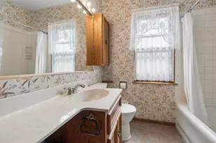 5543 W Berenice Ave, Chicago, IL 60641 - Photo 7